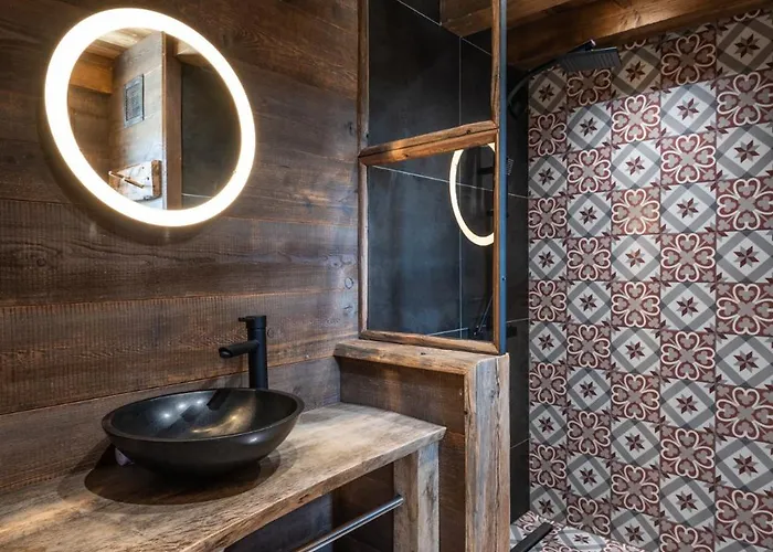 샬레 1907, Pleine Vue *